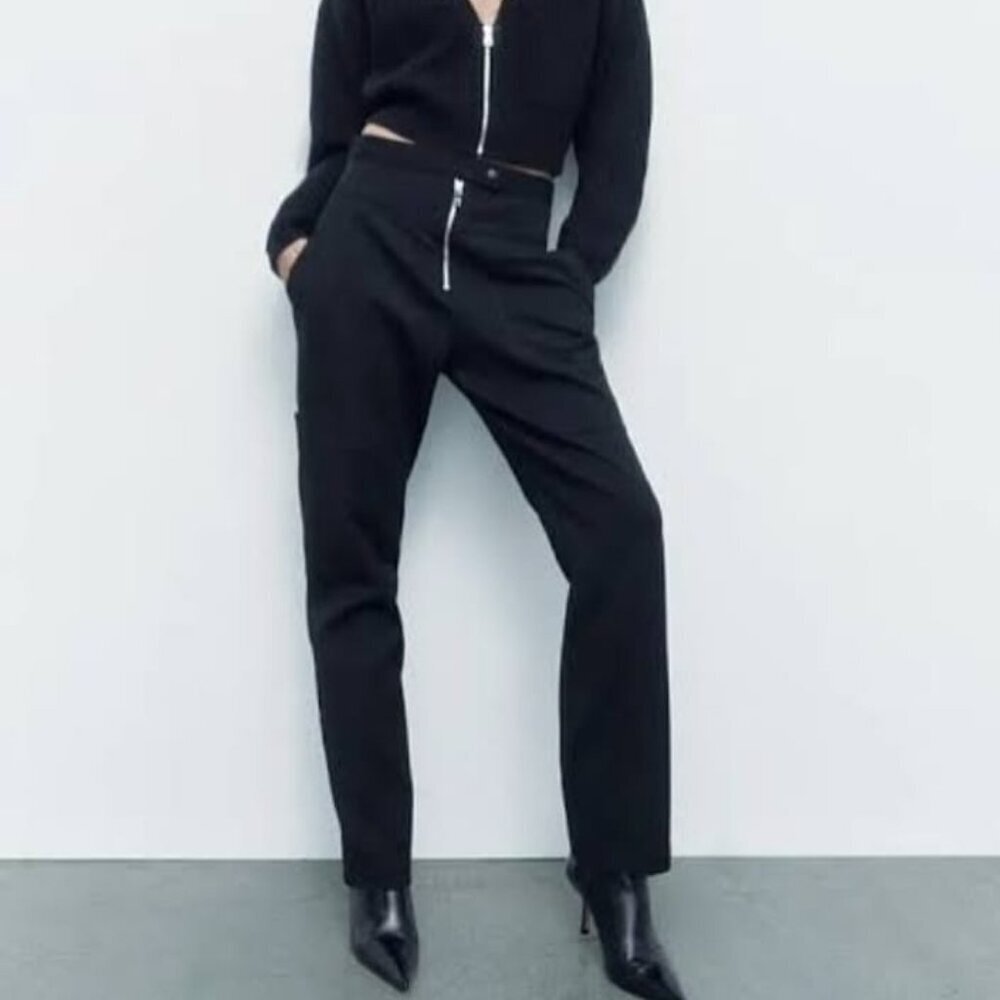 Zara High Waisted Straight Leg Cargo Black Pants Size Large